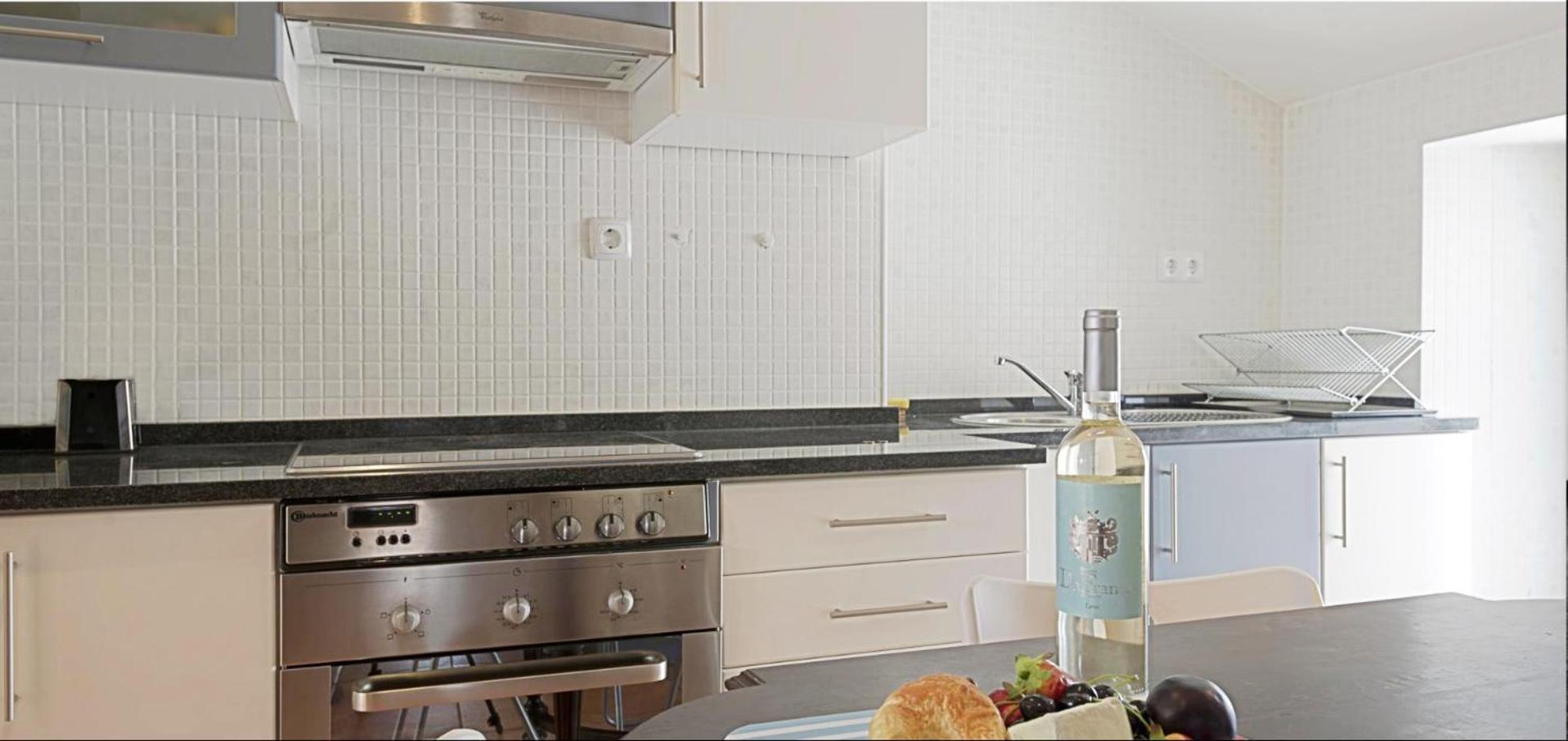 Guestready - Rare Terrace Apt, Historic Center Lejlighed Lisboa Eksteriør billede