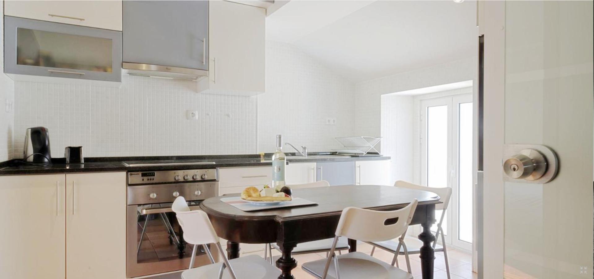 Guestready - Rare Terrace Apt, Historic Center Lejlighed Lisboa Eksteriør billede